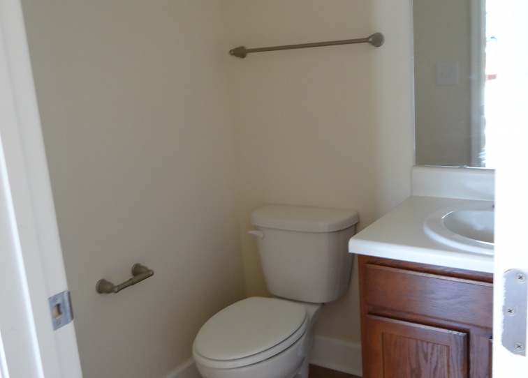 Habitat Wake bathroom